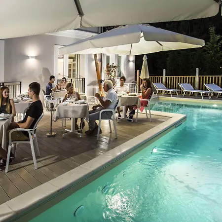 Rimini Suite Hotel רימיני