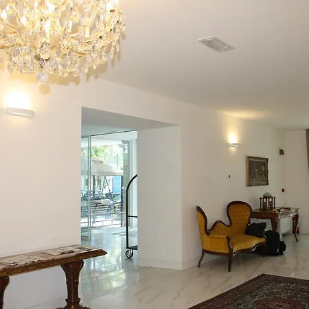 Rimini Suite Hotel 4*