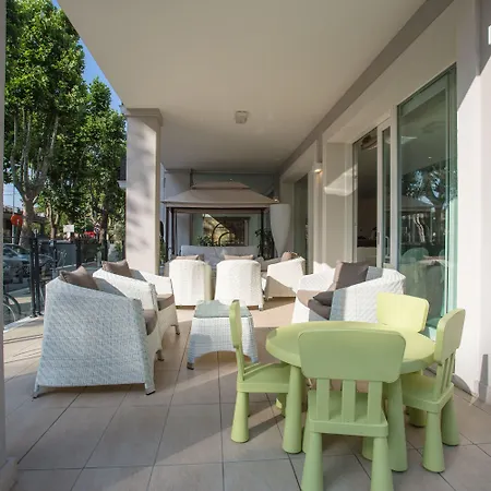 호텔 Rimini Suite Hotel 리미니