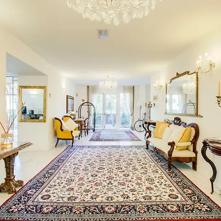 호텔 Rimini Suite Hotel 4*