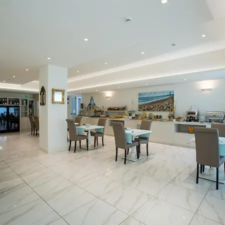 Rimini Suite Hotel 호텔