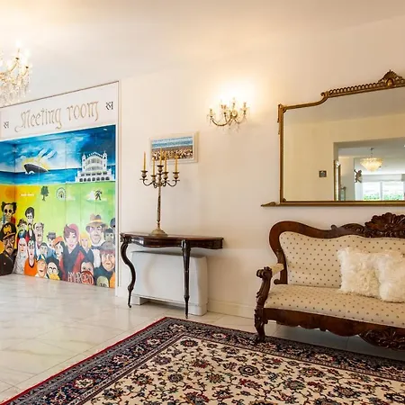 호텔 Rimini Suite Hotel 리미니