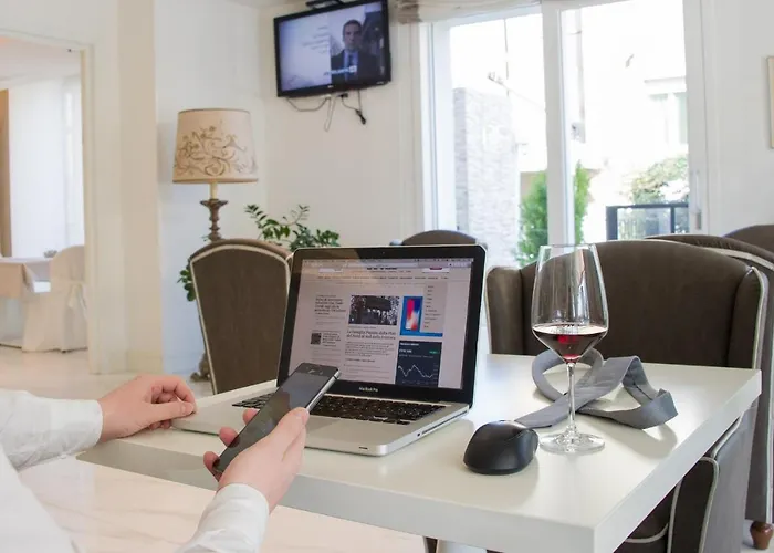 فندق Rimini Suite ريميني